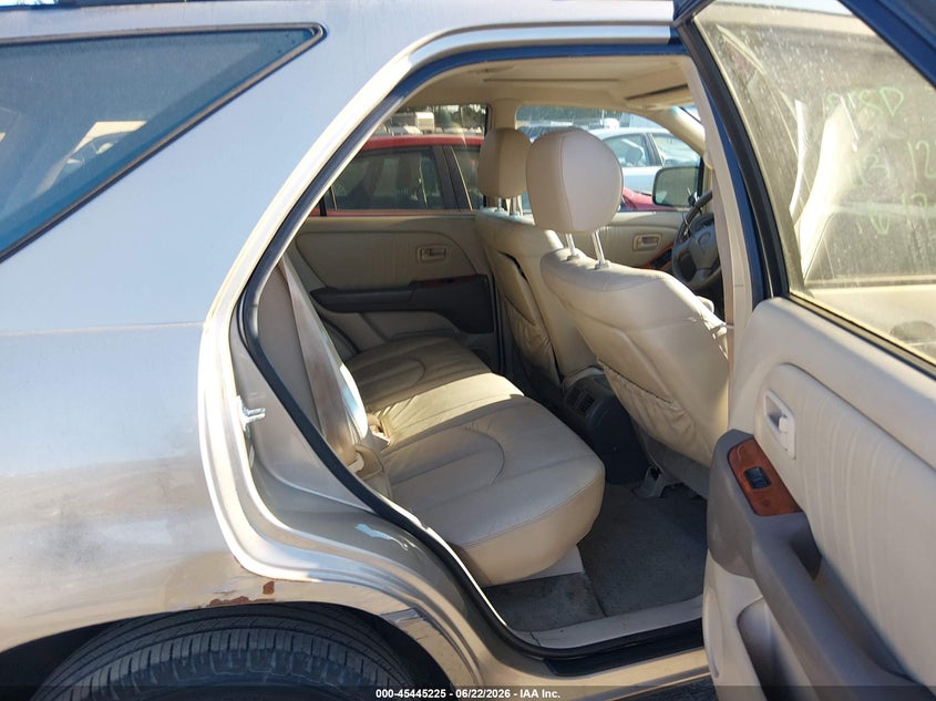 1999 Lexus Rx VIN JT6HF10U3X0090322 IAAI salvage auction — NORMAL WEAR, Clear (Washington), sold $525 on 2026-07-08 (photo 8)