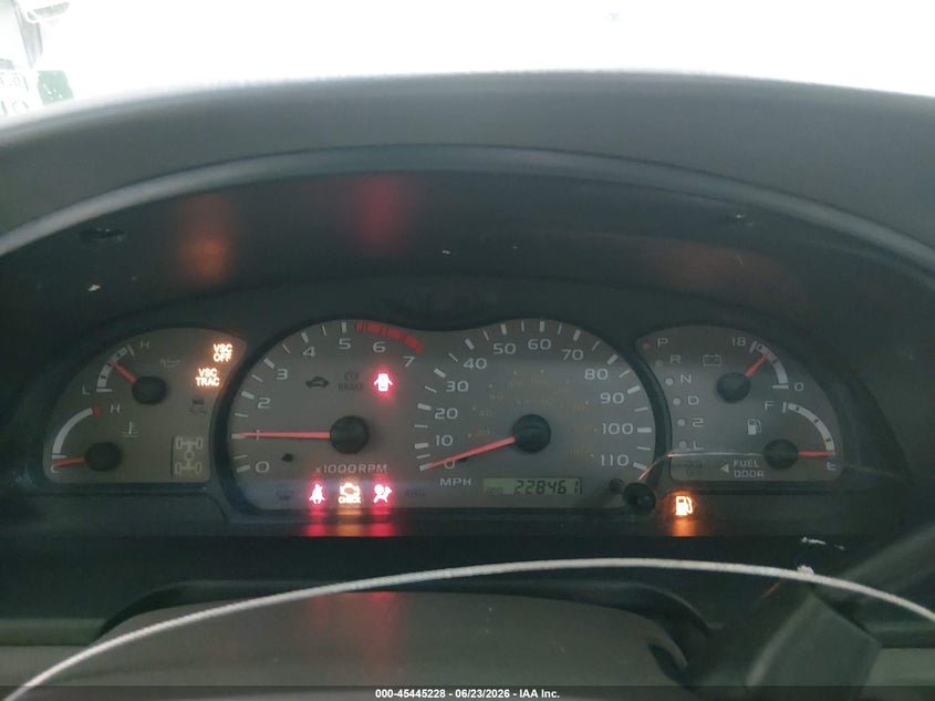 2001 Toyota Sequoia VIN 5TDBT48A61S047536 IAAI salvage auction — NORMAL WEAR, Original (Alaska), sold $2,650 on 2026-07-10 (photo 7)