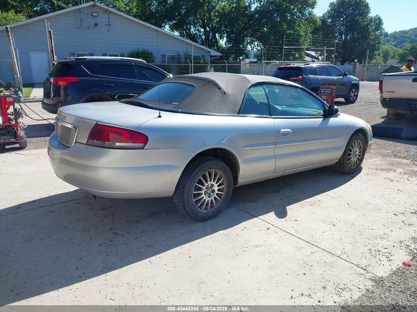 2004 Chrysler Sebring VIN 1C3EL55R74N340745 IAAI salvage auction — FRONT END, Salvage (Ohio), sold $225 on 2026-07-09 (photo 4)