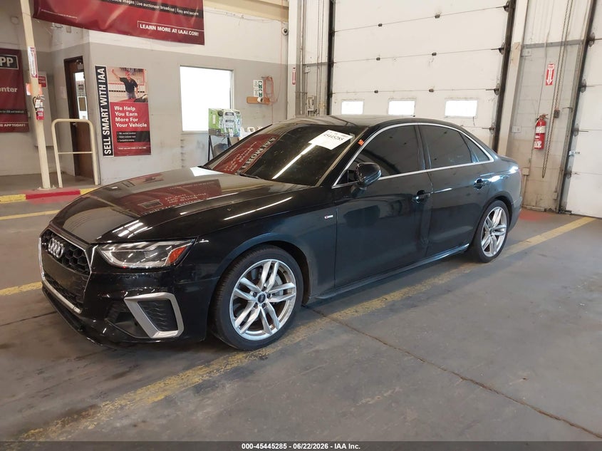2022 Audi A4 VIN WAUEAAF45NN011831 IAAI salvage auction — SIDE, Salvage (Oregon), sold $8,250 on 2026-09-03 (photo 2)