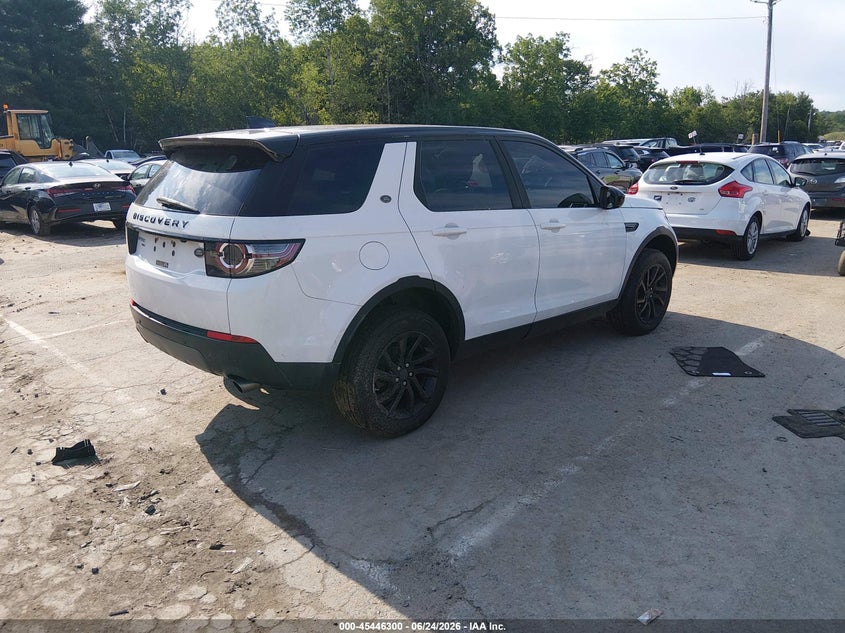 2017 Land rover Discovery sport VIN SALCR2BG7HH642553 IAAI salvage auction — NORMAL WEAR, Original (New Hampshire), sold $1,050 on 2026-07-29 (photo 4)
