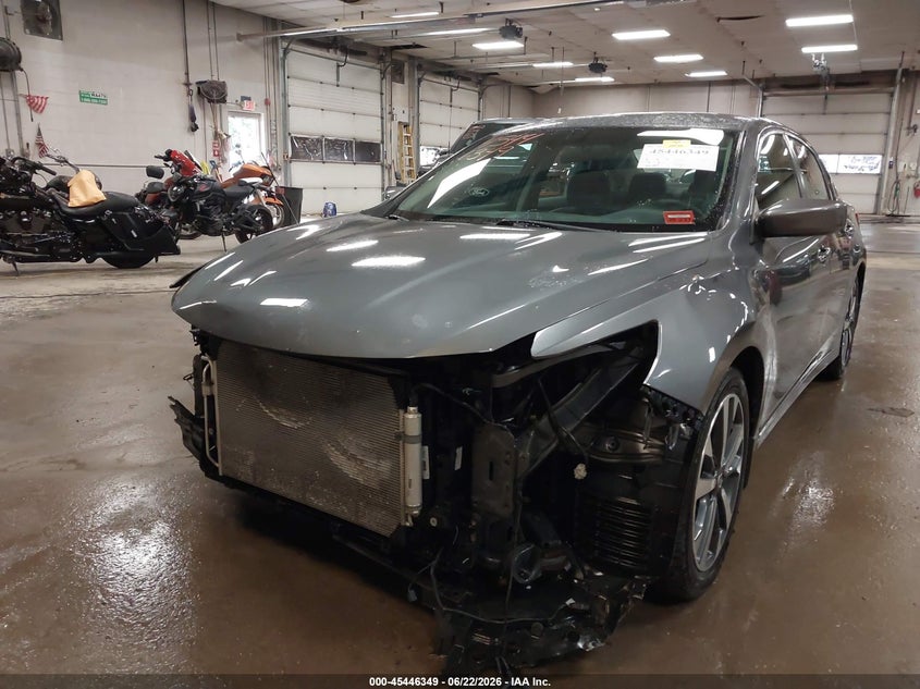 2017 Nissan Altima VIN 1N4AL3AP7HC233723 IAAI salvage auction — FRONT END, Salvage (Maine), sold $400 on 2026-09-13 (photo 6)