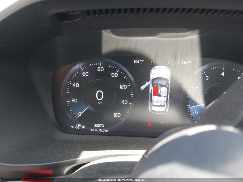 2022 Volvo Xc40 VIN YV4162UL2N2716927 IAAI salvage auction — SIDE, Salvage Title, sold $6,800 on 2026-08-05 (photo 7)