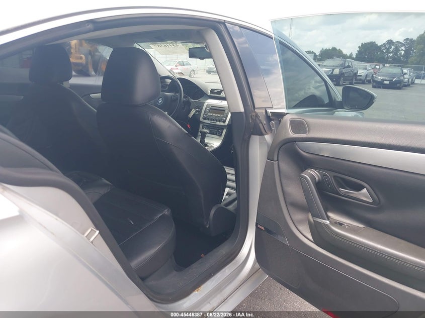 2009 Volkswagen Passat cc VIN WVWHL73C19E547786 IAAI salvage auction — REPOSSESSION, Clear (Florida), sold $325 on 2026-07-22 (photo 8)