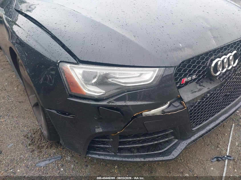 2014 Audi Rs5 VIN WUAC6AFR8EA901225 IAAI salvage auction — RIGHT FRONT, Salvage Title, sold $7,050 on 2026-08-11 (photo 6)