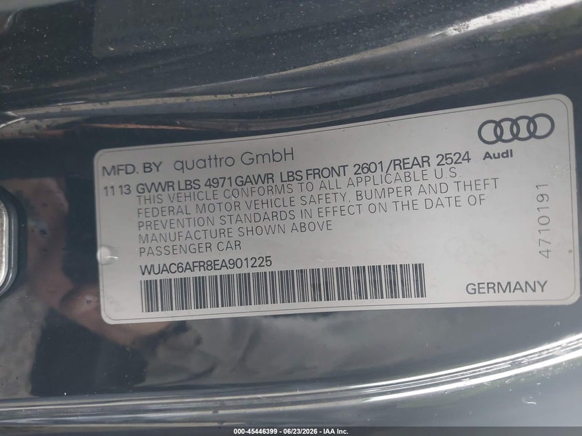 2014 Audi Rs5 VIN WUAC6AFR8EA901225 IAAI salvage auction — RIGHT FRONT, Salvage Title, sold $7,050 on 2026-08-11 (photo 9)