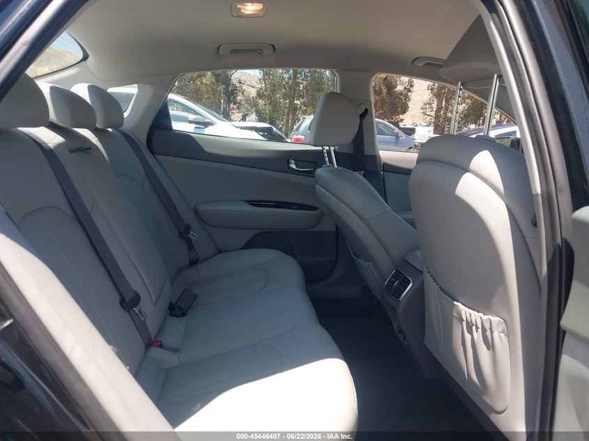 2017 Kia Optima hybrid VIN KNAGV4LD1H5012966 IAAI salvage auction — NORMAL WEAR, Clear - Dealer Only (California), sold $1,250 on 2026-07-14 (photo 8)