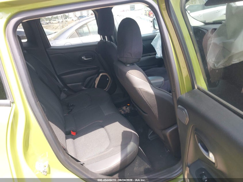 2016 Jeep Renegade VIN ZACCJBBT2GPD14492 IAAI salvage auction — FRONT END, Salvage (Indiana), sold $300 on 2026-08-05 (photo 8)