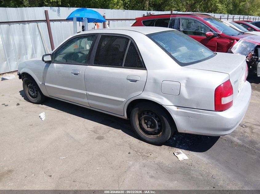 2000 Mazda Protege VIN JM1BJ2224Y0238977 IAAI salvage auction — FRONT END, Salvage (Utah), sold $275 on 2026-07-16 (photo 3)