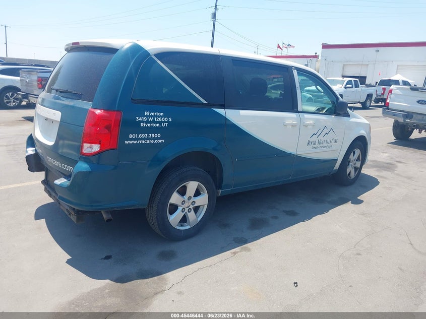 2013 Dodge Caravan VIN 2C4RDGBG2DR533171 IAAI salvage auction — NORMAL WEAR, Clear (Utah), sold $300 on 2026-07-09 (photo 4)
