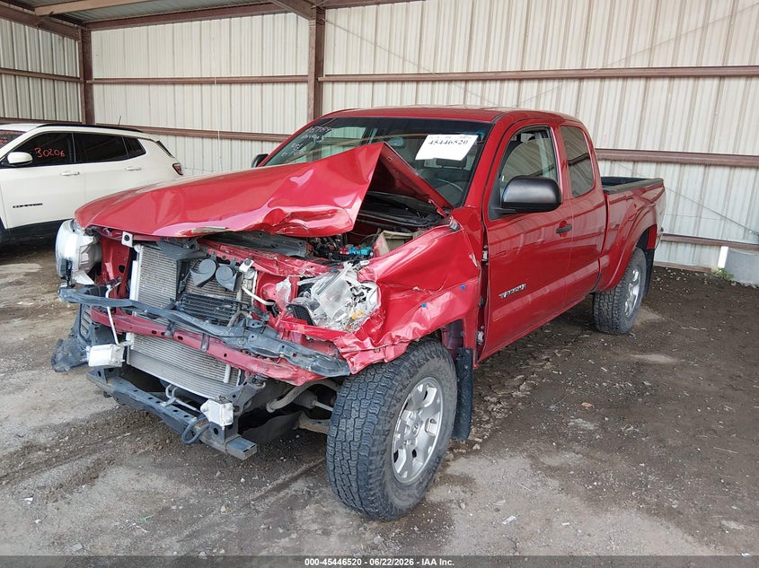 2013 Toyota Tacoma VIN 5TFUU4EN5DX075968 IAAI salvage auction — FRONT END, Salvage (Nebraska), sold $3,550 on 2026-07-30 (photo 2)