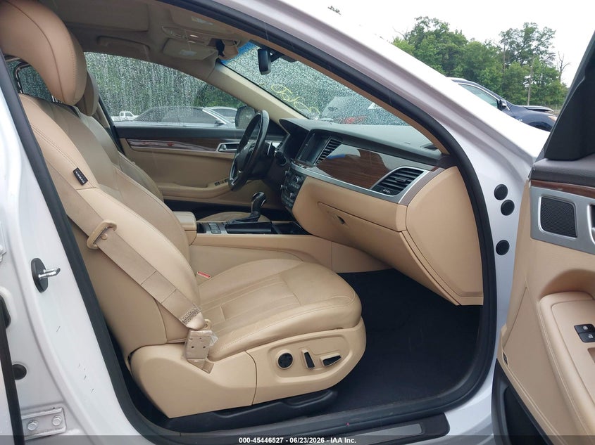 2015 Hyundai Genesis VIN KMHGN4JE7FU063756 IAAI salvage auction — REAR END, Salvage - Greater Than 75% (Maryland), sold $2,800 on 2026-07-11 (photo 5)