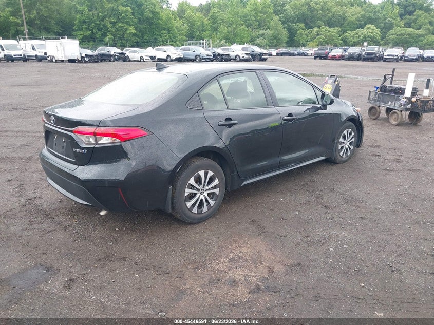2022 Toyota Corolla VIN JTDEAMDE5NJ042780 IAAI salvage auction — LEFT SIDE, Salvage Title, sold $4,550 on 2026-07-29 (photo 4)