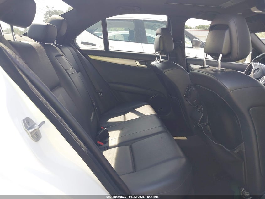 2013 Mercedes-benz VIN WDDGF4HB5DR258127 IAAI salvage auction — UNKNOWN, Salvage (North Carolina), sold $1,200 on 2026-07-13 (photo 8)