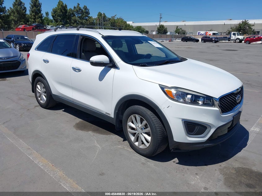 2018 Kia Sorento VIN 5XYPGDA39JG406851 IAAI salvage auction — NORMAL WEAR, Clear - Dealer Only (California), sold $3,025 on 2026-07-29 (photo 1)