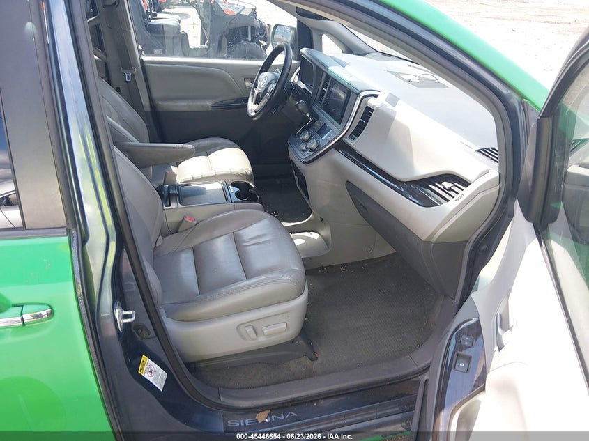2015 Toyota Sienna VIN 5TDYK3DC6FS656521 IAAI salvage auction — REAR END, Salvage (Tennessee), sold $2,750 on 2026-07-23 (photo 5)