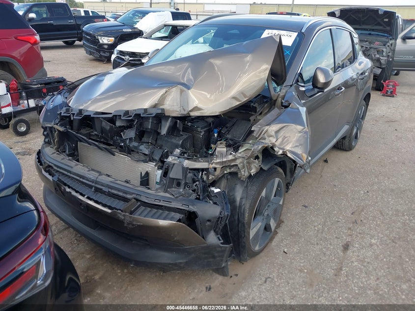 2025 Nissan Kicks VIN 3N8AP6DA4SL429576 IAAI salvage auction — FRONT END, Salvage (Texas), sold $4,075 on 2026-08-18 (photo 6)