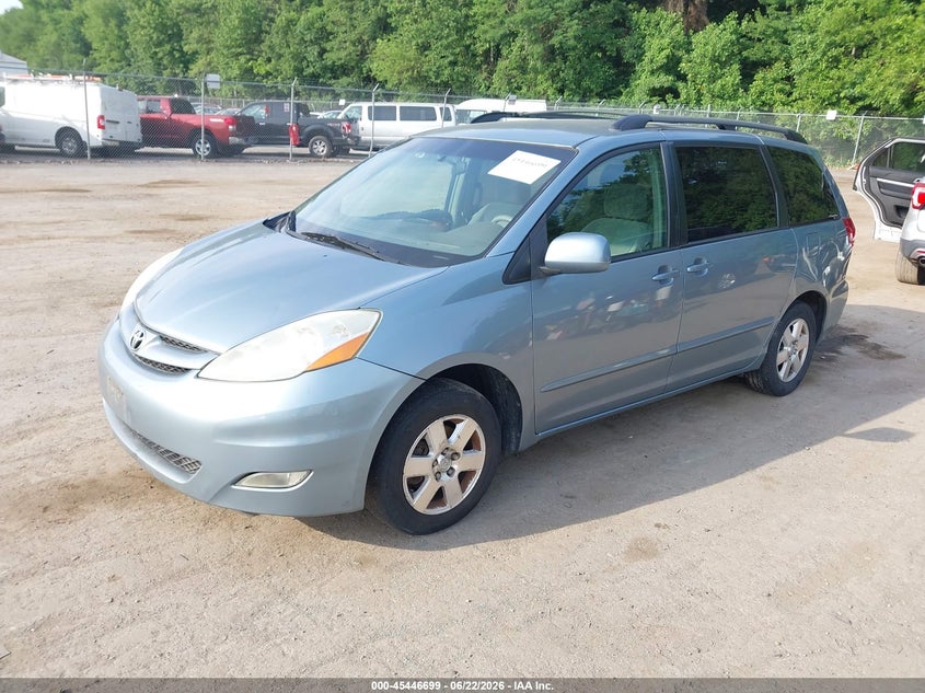 2006 Toyota Sienna VIN 5TDZA22C06S538405 IAAI salvage auction — NORMAL WEAR, Clear (Maryland), sold $1,725 on 2026-07-07 (photo 2)