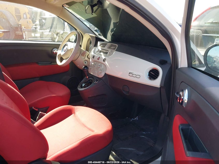 2015 Fiat 500 VIN 3C3CFFAR1FT545328 IAAI salvage auction — SIDE, Salvage (California), sold $925 on 2026-08-16 (photo 5)