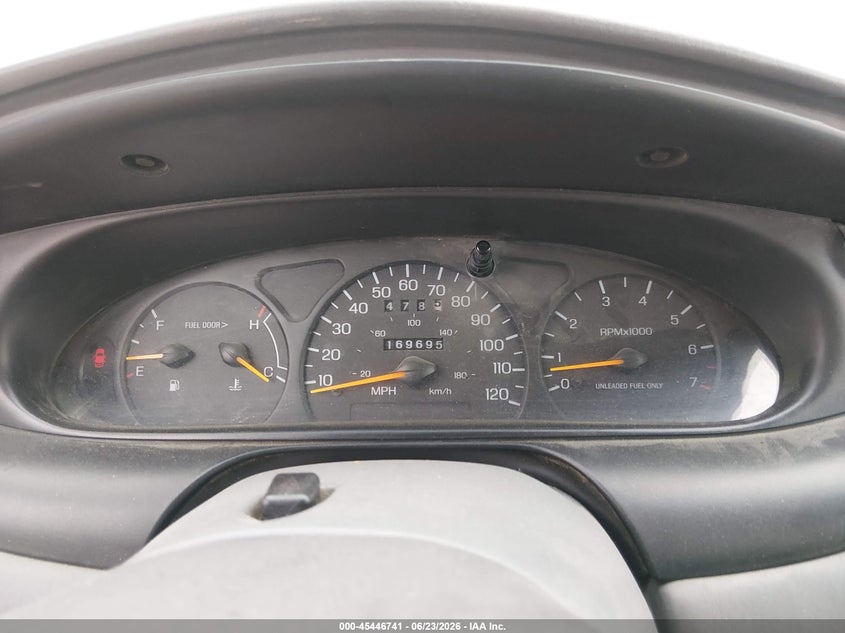 1998 Mercury Sable VIN 1MEFM58S4WA608350 IAAI salvage auction — NORMAL WEAR, Clear (Kansas), sold $250 on 2026-07-10 (photo 7)