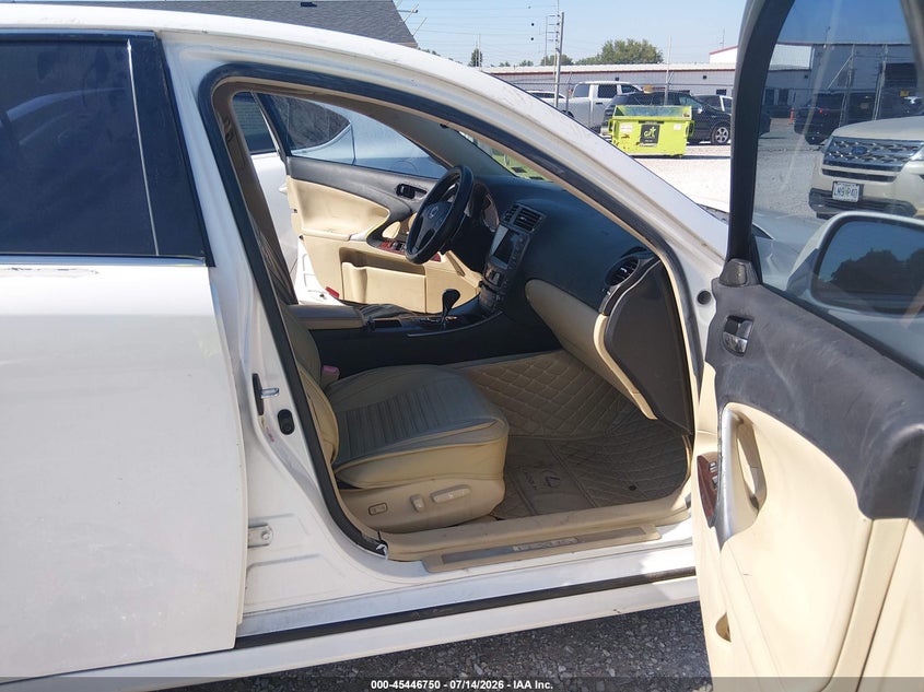 2007 Lexus Is 350 VIN JTHBE262372010873 IAAI salvage auction — SIDE, Repossessed (Missouri), sold $500 on 2026-07-20 (photo 5)