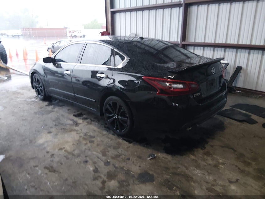 2018 Nissan Altima VIN 1N4AL3AP2JC259376 IAAI salvage auction — REAR END, Salvage Title, sold $900 on 2026-07-29 (photo 3)