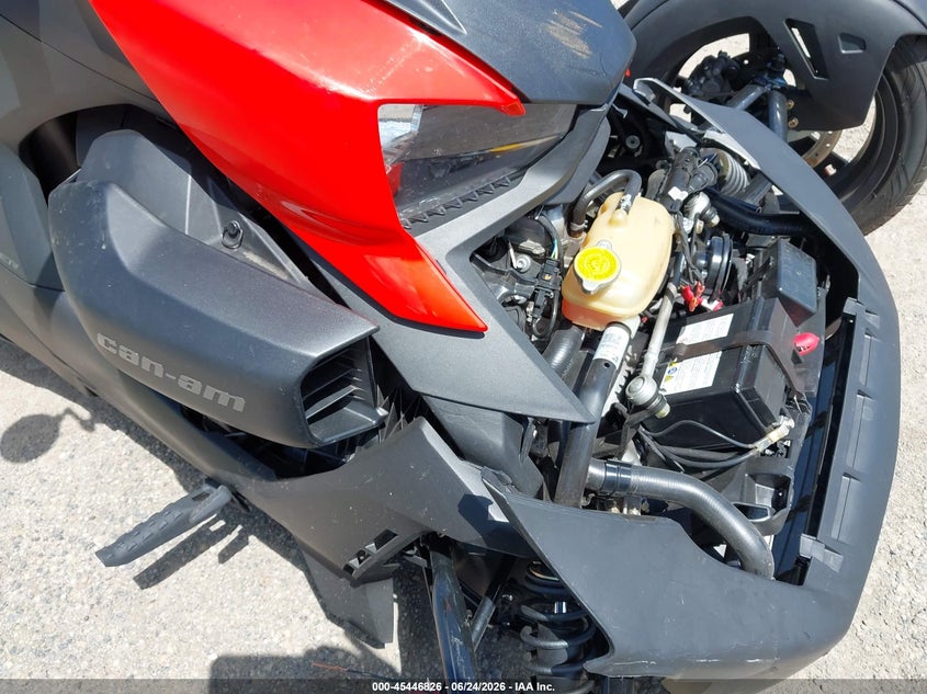 2021 Can-am/ brp Ryker VIN 3JB2FEG2XMJ000946 IAAI salvage auction — FRONT END, Salvage Title, sold $2,150 on 2026-09-03 (photo 8)