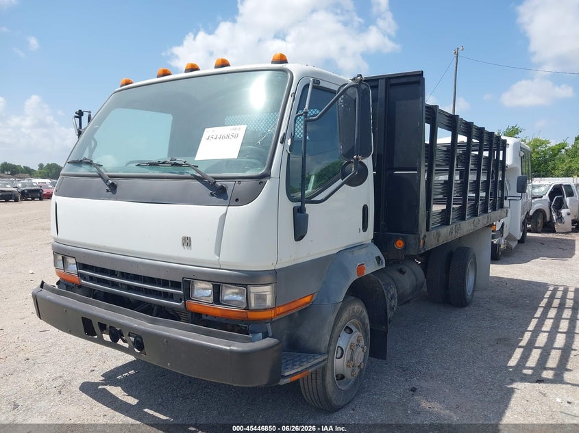 2004 Mitsubishi fuso truck Fh VIN JL6CPE1S54K001295 IAAI salvage auction — REAR END, Original (Texas), sold $5,050 on 2026-07-08 (photo 2)
