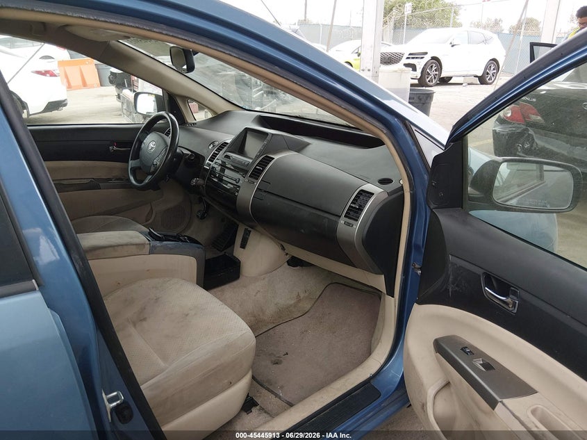 2005 Toyota Prius VIN JTDKB20U057039090 IAAI salvage auction — LEFT REAR, Salvage (California), sold $500 on 2026-07-08 (photo 5)