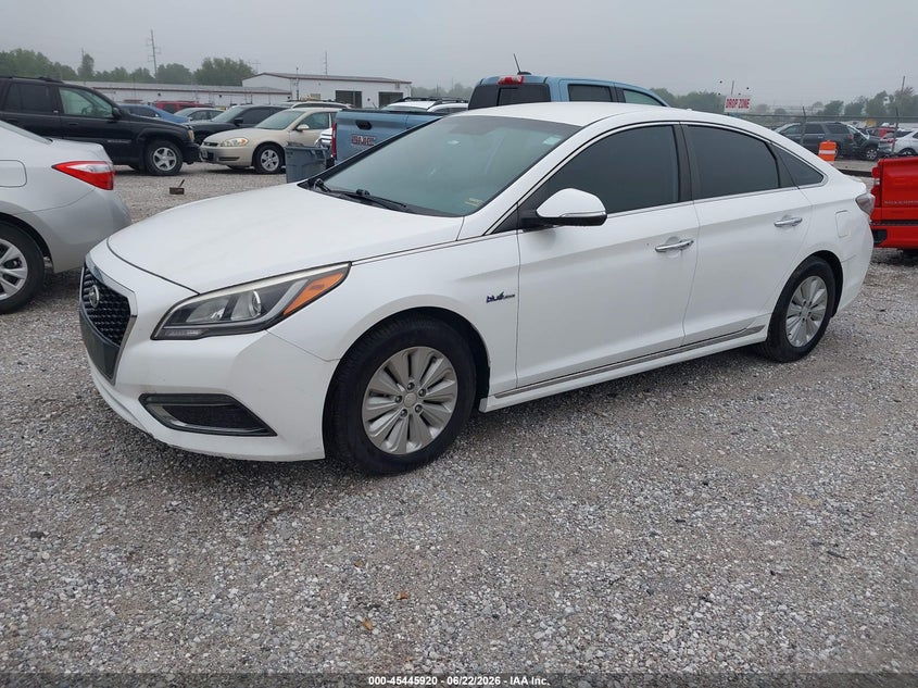 2016 Hyundai Sonata VIN KMHE24L18GA015468 IAAI salvage auction — NORMAL WEAR, Clear (Missouri), sold $1,300 on 2026-07-20 (photo 2)