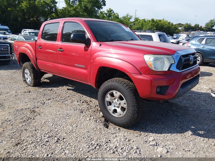 2014 Toyota Tacoma VIN 5TFJX4GN5EX027945 IAAI salvage auction — NORMAL WEAR, Clear (Tennessee), sold $5,700 on 2026-07-30 (photo 1)