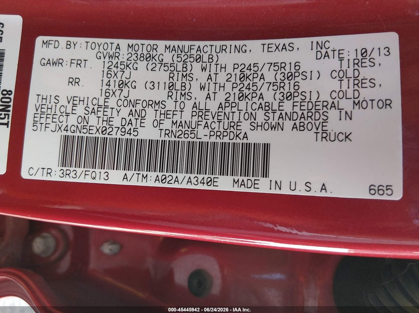 2014 Toyota Tacoma VIN 5TFJX4GN5EX027945 IAAI salvage auction — NORMAL WEAR, Clear (Tennessee), sold $5,700 on 2026-07-30 (photo 9)