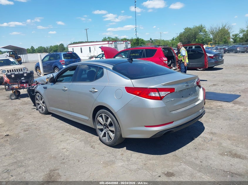 2011 Kia Optima VIN KNAGR4A63B5122496 IAAI salvage auction — FRONT END, Clear (Virginia), sold $500 on 2026-07-28 (photo 3)
