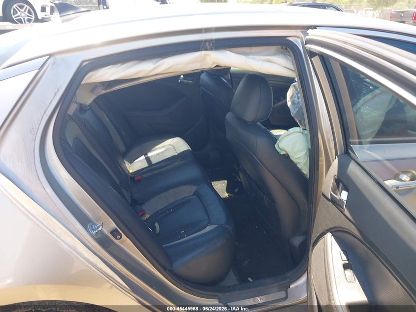 2011 Kia Optima VIN KNAGR4A63B5122496 IAAI salvage auction — FRONT END, Clear (Virginia), sold $500 on 2026-07-28 (photo 8)