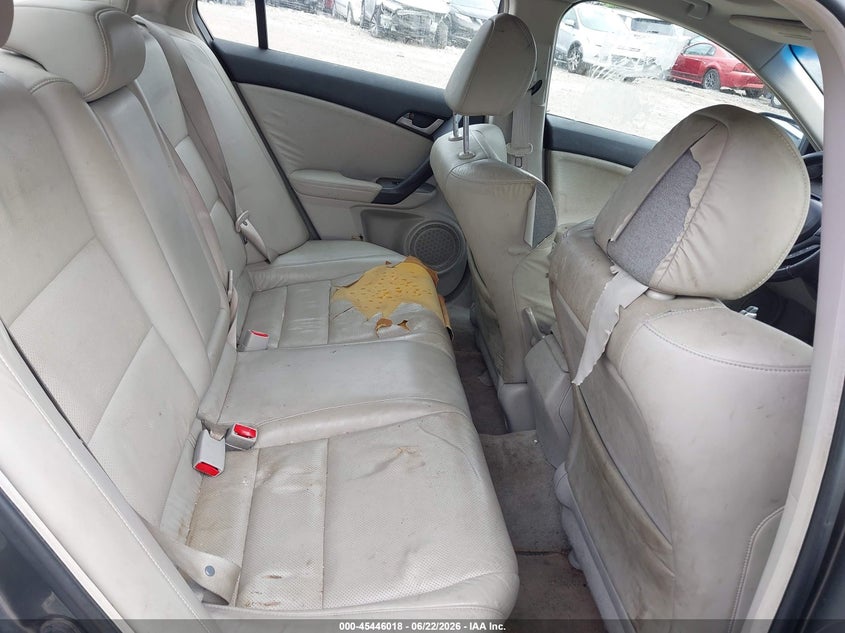 2010 Acura Tsx VIN JH4CU2F65AC023913 IAAI salvage auction — NORMAL WEAR, Clear (Pennsylvania), sold $500 on 2026-07-17 (photo 8)