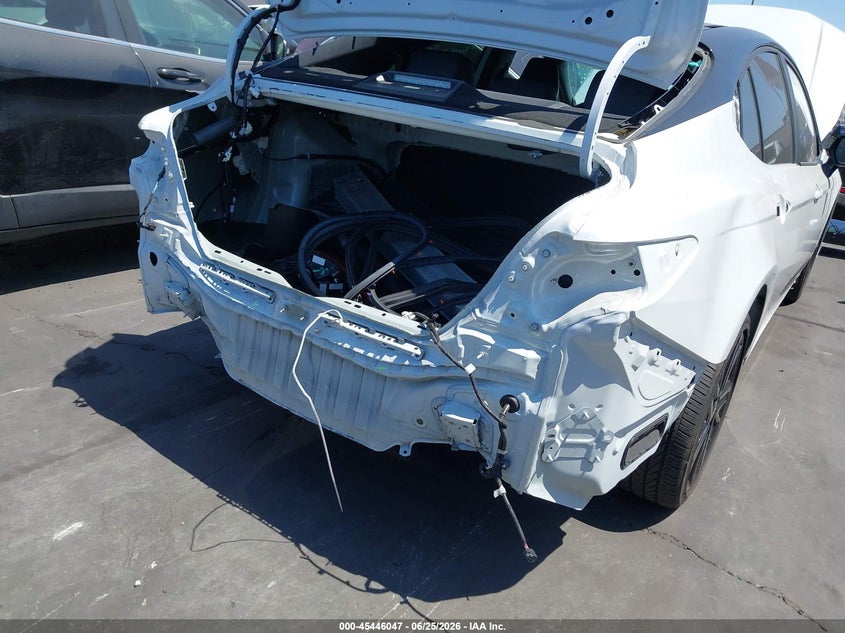 2025 Toyota Camry VIN 4T1DAACK0SU093272 IAAI salvage auction — LEFT REAR, Salvage Certificate (California), sold $17,600 on 2026-07-25 (photo 6)