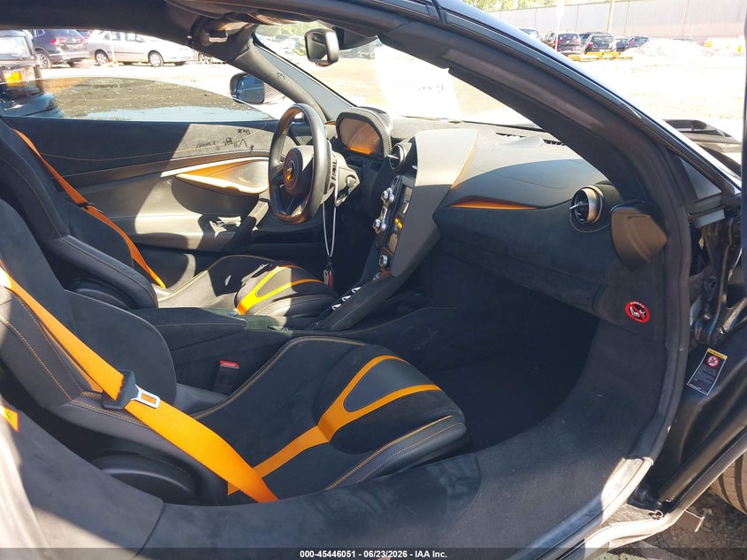 2020 Mclaren 720s VIN SBM14FCA1LW004227 IAAI salvage auction — FRONT END, Mv-907A (New York), sold $140,500 on 2026-07-08 (photo 5)