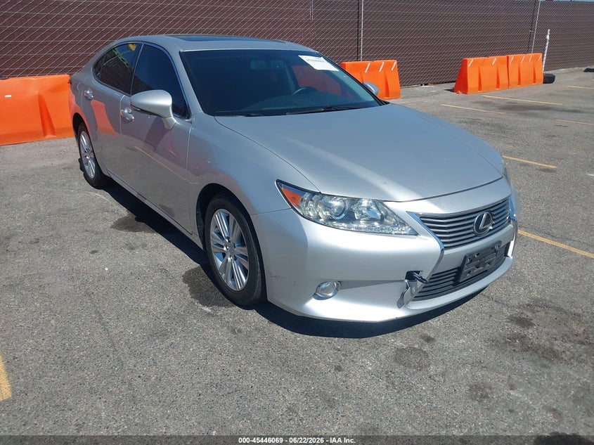 2014 Lexus VIN JTHBK1GG8E2140867 IAAI salvage auction — SUSPENSION, Salvage (California), sold $5,700 on 2026-07-13 (photo 1)