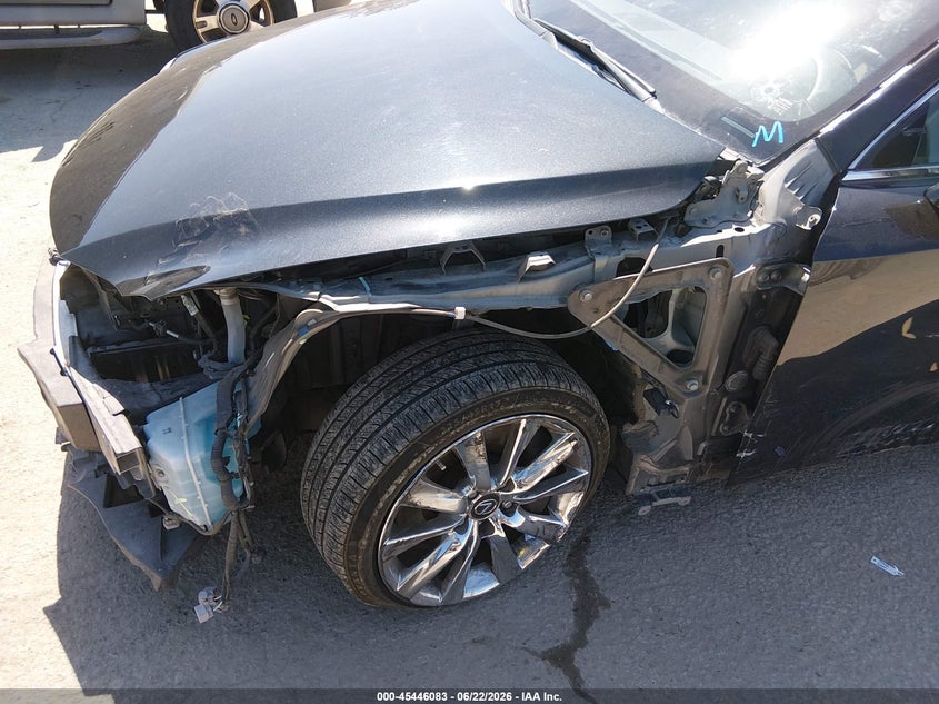 2020 Lexus Is VIN JTHAA1D21L5109110 IAAI salvage auction — LEFT & RIGHT, Salvage Title, sold $25 on 2026-07-29 (photo 6)