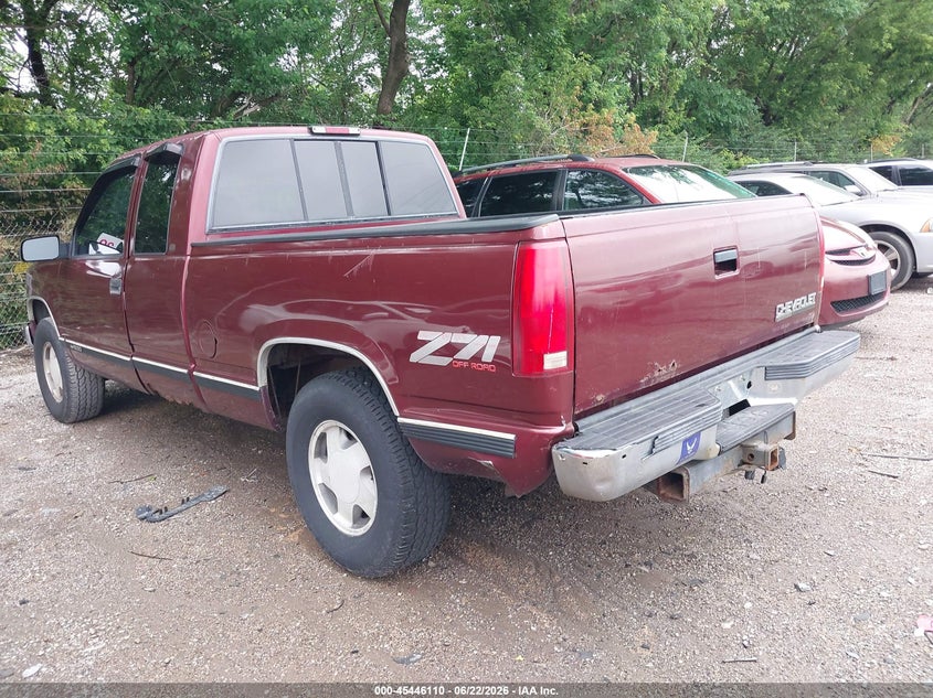 1998 Chevrolet C/k 1500 VIN 2GCEK19R3W1243015 IAAI salvage auction — NORMAL WEAR, Clear (Indiana), sold $425 on 2026-07-18 (photo 3)