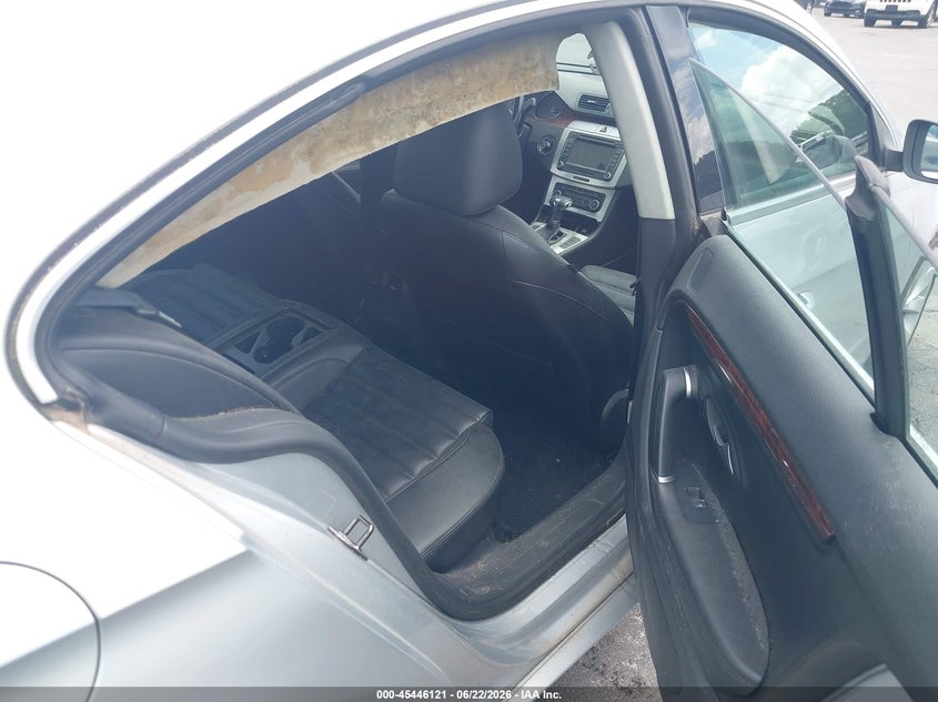 2011 Volkswagen Passat cc VIN WVWHN7AN9BE733838 IAAI salvage auction — REPOSSESSION, Clear (Georgia), sold $500 on 2026-07-15 (photo 8)