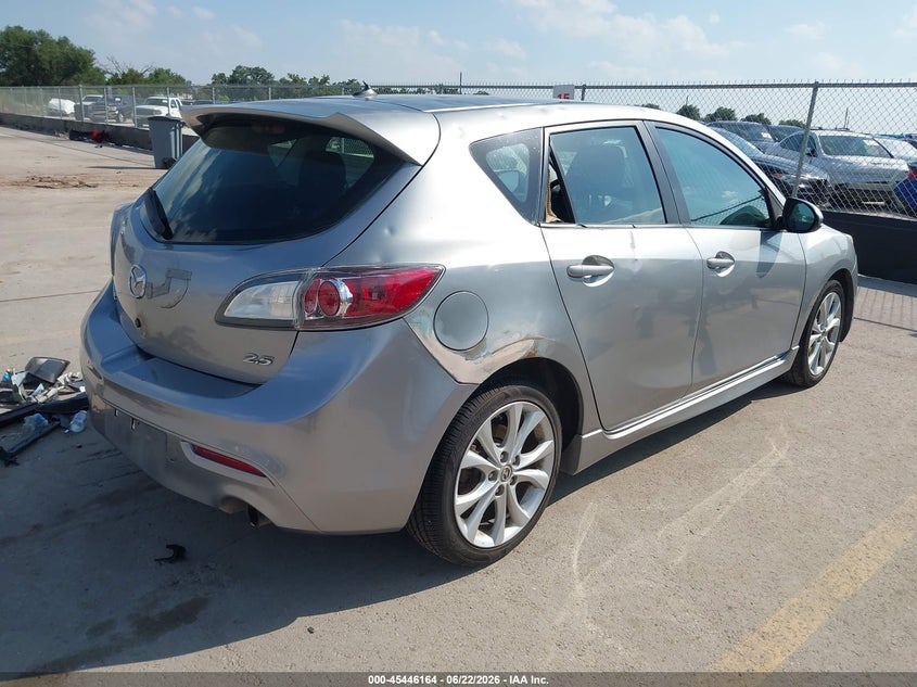 2011 Mazda 3 VIN JM1BL1K51B1475054 IAAI salvage auction — NORMAL WEAR, Clear (Texas), sold $250 on 2026-07-30 (photo 4)