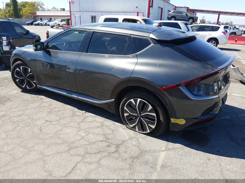 2022 Kia Ev6 VIN KNDC3DLC6N5046024 IAAI salvage auction — SIDE, Salvage Title, sold $6,500 on 2026-07-30 (photo 3)