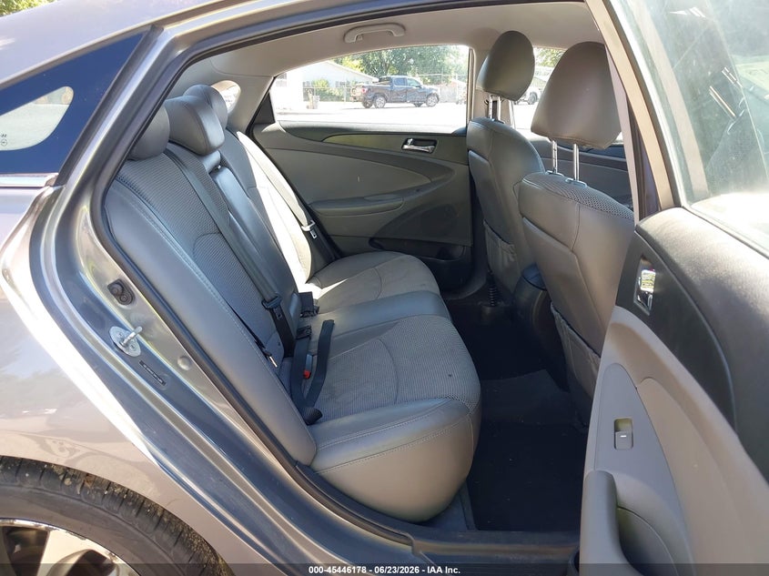 2013 Hyundai Sonata VIN 5NPEC4AC2DH681381 IAAI salvage auction — REAR END, Salvage (Ohio), sold $400 on 2026-07-20 (photo 8)