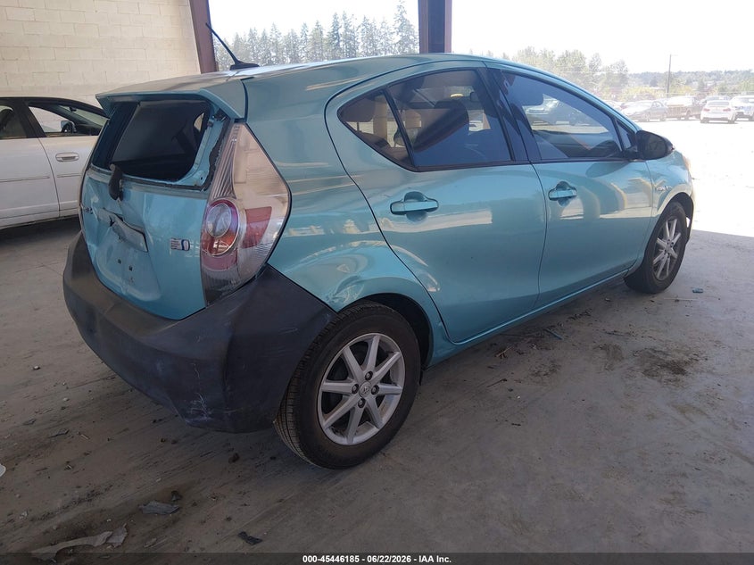 2014 Toyota Prius c VIN JTDKDTB32E1066993 IAAI salvage auction — REAR END, Bill Of Sale (Washington), sold $1,300 on 2026-07-09 (photo 4)