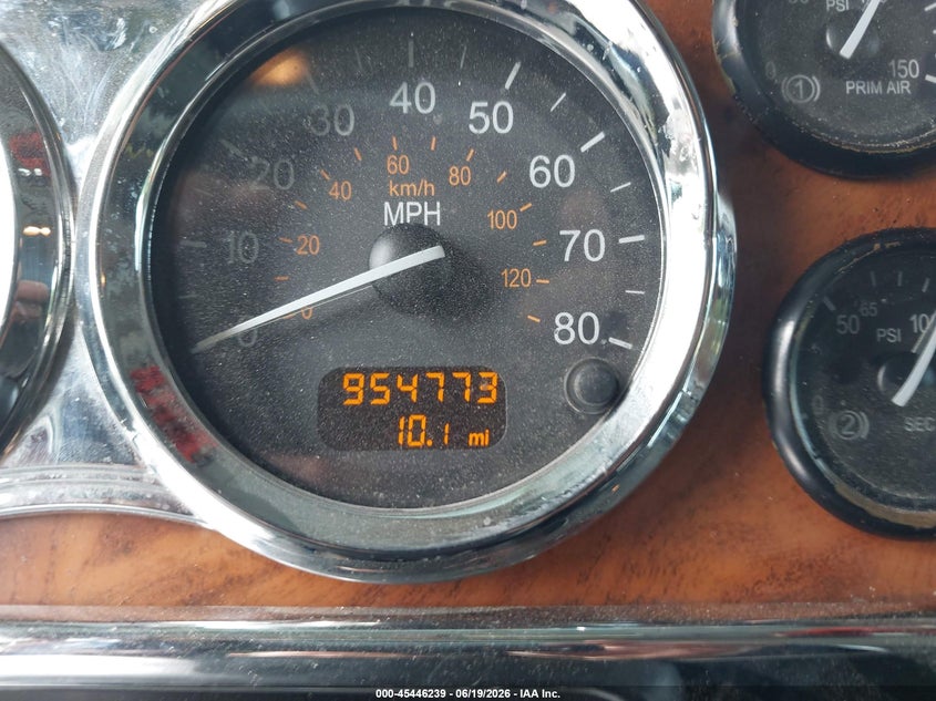 2009 Peterbilt 386 VIN 1XPHD49X59D790401 IAAI salvage auction — UNKNOWN, Clear (South Carolina), sold $8,000 on 2026-07-08 (photo 5)