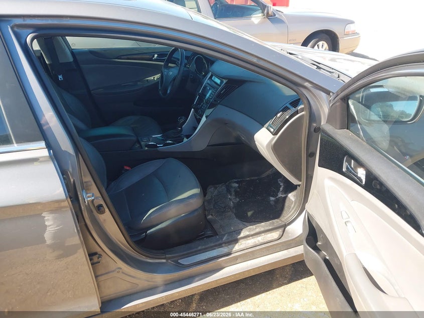 2013 Hyundai Sonata VIN 5NPEC4AC0DH688443 IAAI salvage auction — LEFT FRONT, Clear (Illinois), sold $350 on 2026-07-15 (photo 5)