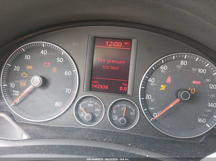2008 Volkswagen Golf VIN WVWAA71K38W199919 IAAI salvage auction — RIGHT SIDE, Salvage (Texas), sold $725 on 2026-07-15 (photo 7)
