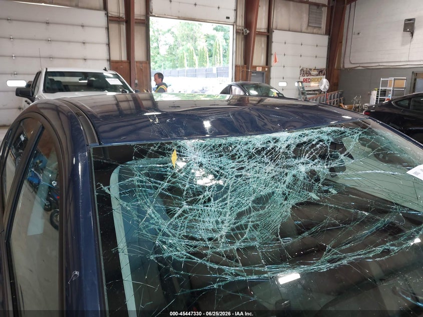 2025 Subaru LEGACY VIN 4S3BWAD63S3019946 IAAI salvage auction — ROOF, Salvage Title, sold $9,900 on 2026-08-12 (photo 6)