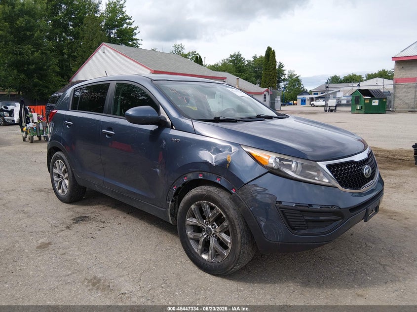 2016 Kia Sportage VIN KNDPBCAC1G7811682 IAAI salvage auction — RIGHT FRONT, Salvage (Maine), sold $850 on 2026-07-31 (photo 1)